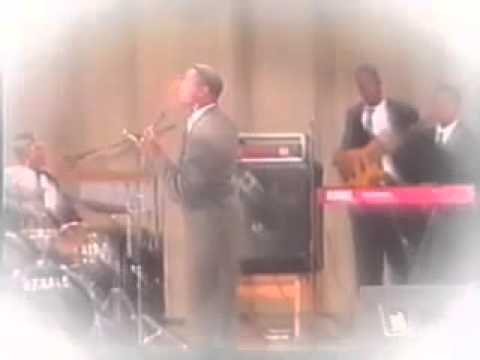 Mwen Gen yon zanmi Jesus)   Lochard Remy