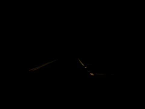 Bus wyprzedza Renaut 19