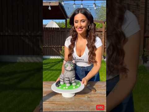 cat prank! part.32 #glume #viral #cat #prank #pisică #funny #brithday #catshorts #cats