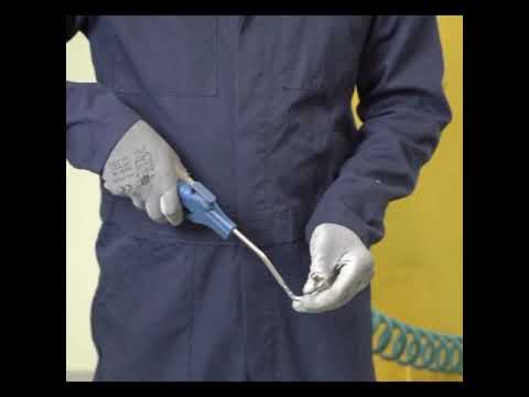 Thumbnail for cleaning engine ke parts by Pickup truck