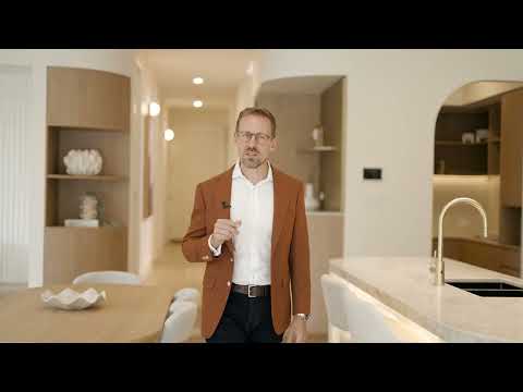 98 Barlow Street, Clayfield, QLD 4011, 5 Kuwarto, 3 Banyo, House