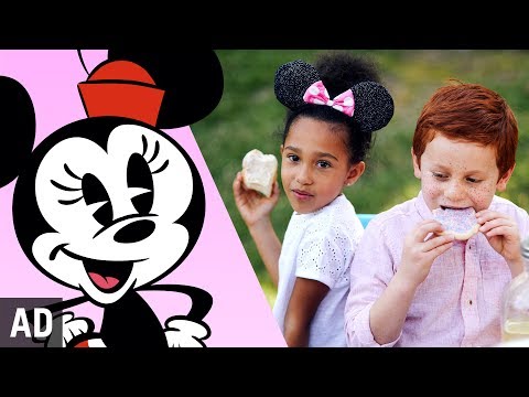 A Minnie Mouse Birthday Party | Disney Family