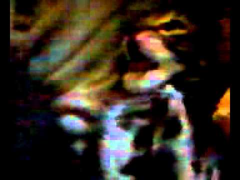 KRATOS V.S CLEOPATRA