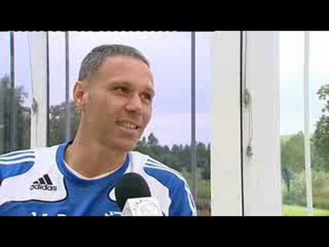 Trainingskamp Engeland, deel 1: Cardiff