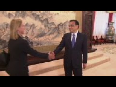 Mogherini on migrant crisis; meets Li