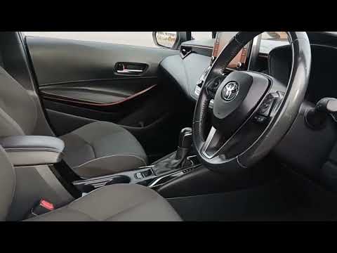 Toyota Corolla 1.8 Hybrid Luna Sport Hatchback - Image 2