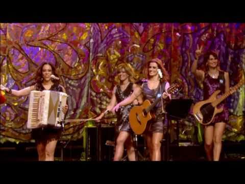 Hebe Camargo e Barra da Saia - Índia