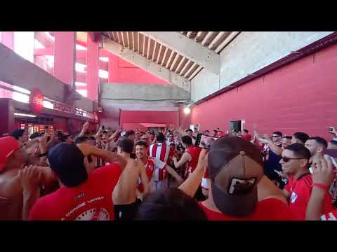 "TEMA NUEVO RIVER 2024 (LA MAS IMPORTANTE NO ESTÁ ESTA EN TU VITRINA )" Barra: Los Borrachos del Tablón • Club: River Plate