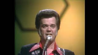 Conway Twitty   Georgia Keeps Pulling On My Ring 1977   Pop Goes The Country