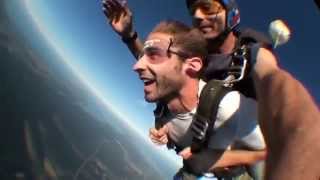 preview picture of video 'Steve's First Tandem Skydive - Long Island, New York'