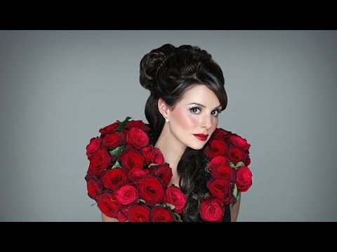 Laura Jeanne - English Rose (Official Music Video) Download Worldwide on iTunes now!