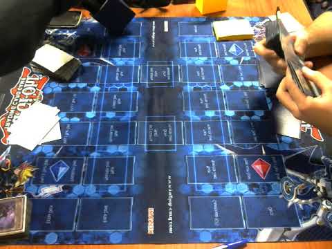 WIN A BOX  FINALE Dennis P.(Altergeist) vs Giuseppe M.(Sky Striker)