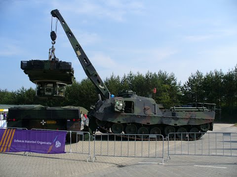 Leopard 2 Buffel (ARV) and Cv90 in action