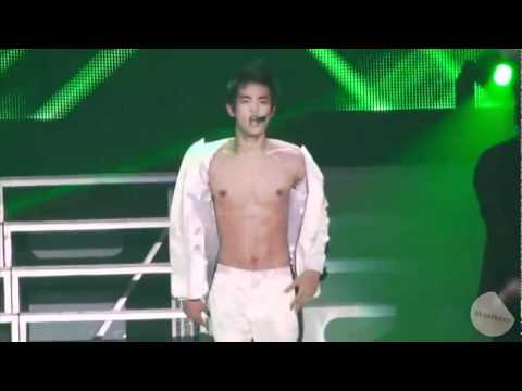 110101 Fancam Minho  Shirtless