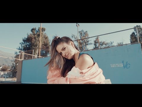 Maca Del Pilar - Descarao ft. Bronko Yotte (Video Oficial) | Tema Central Amor a la Catalán