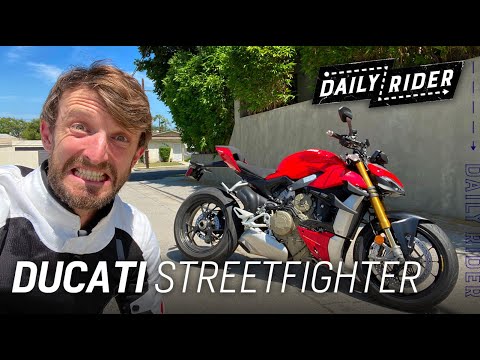 2020 Ducati Streetfighter V4 S Review | Daily Rider