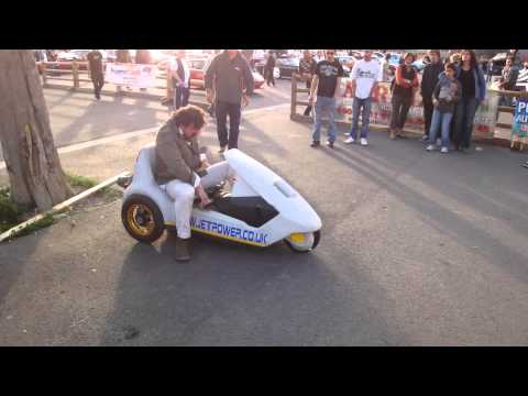 The Vintagent Road Test: Sinclair C5 Jet-Powered  'Roaring Mouse'