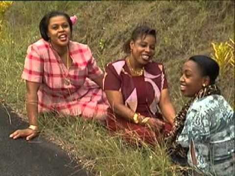 W'Dzima Wo Mouhimou Foudhoyla Pala Official Video