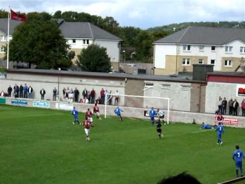 Linlithgow Rose v Bathgate - 28/08/10 - Coyne miss