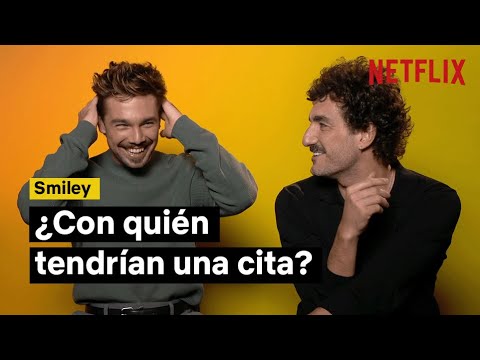 Carlos Cuevas y Miki Esparbé hacen match con algunos personajes | Smiley | Netflix España
