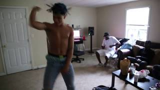 TRIPPIE REDD VIBING TO NO WAY FT KODIE SHANE