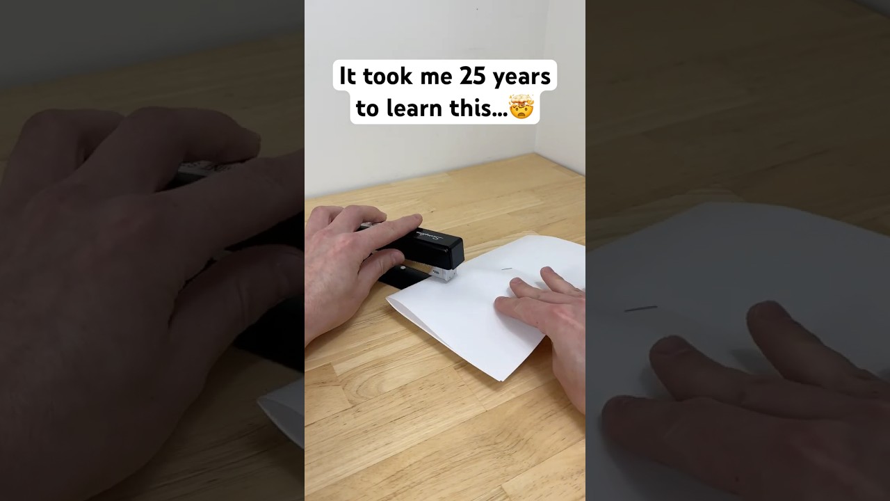 Did you know you can adjust the staple size of a stapler? 🤯 #lifetips #lifehacks #doityourself