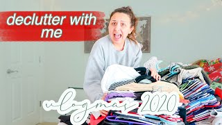 DECLUTTER WITH ME // marie kondo-ing my life (kinda), baby step 2 debt journey, vlogmas day 18