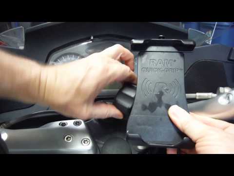 RAM Quick Grip Waterproof Wireless Charging Holder