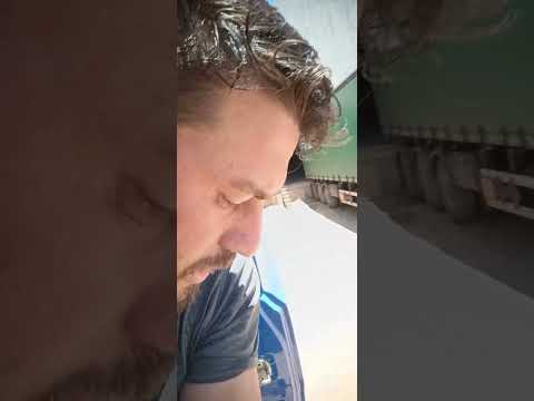 Scania com entrada de ar