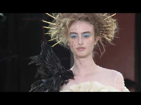 GUO PEI FALL WINTER 2019-20 HAUTE COUTURE SHOW