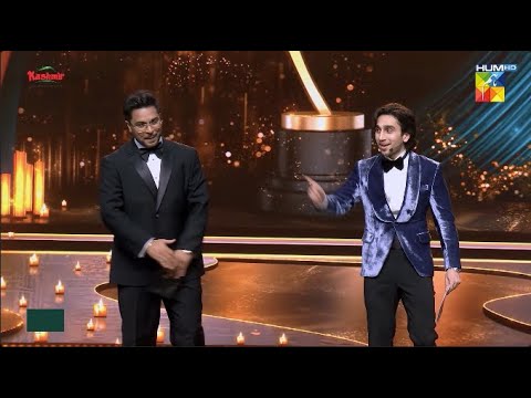 Hilarious Moment Between Hamza Sohail And Asim Azhar - Kashmir 10th HUM Awards - HUM TV