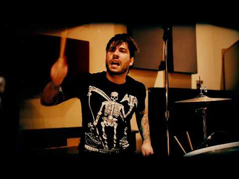 Porn And Chicken X Bizerk - RIOT (Studio Session Promo Footage)