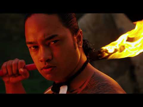 Epic Hawaii Fire Dancing in 4K/240FPS