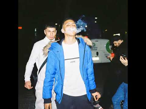 MORAD - Y QUE PASA QUE NO ME DA UN BESO (AUDIO OFICIAL)