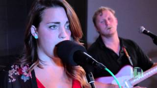 Hannah Rose & The GraveTones - Solid Gold Live at River City Studios