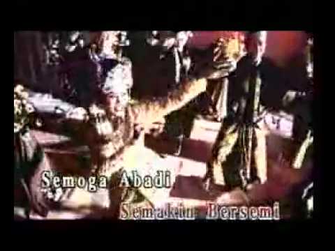 Mas Idayu Senggol Senggolan Cubit Cubitan - YouTube.FLV