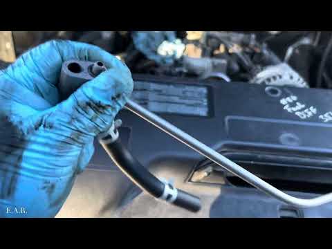 LIQUEO DE AGUA EN MANGUERA DE METAL GMC SIERRA HD 2500 6.0L 2006 /HEATER HOSEA ASSEMBLY /