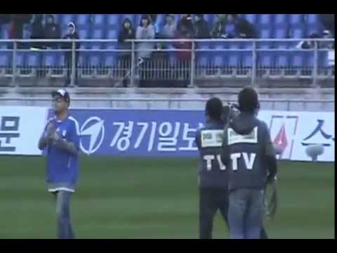 LEESSANG at suwon stadium. Turned off the tv.