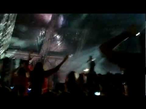 Jean Elan ft. Cosmo Klein - Beautiful Lie (Queima das Fitas Porto 2012)