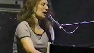 Tori Amos Philadelphia 04-26-98 =11-Tear In Your Hand