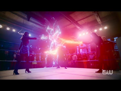 Legacies - Dark Josie VS Hope Mikaelson (Season 2 Episode 15)