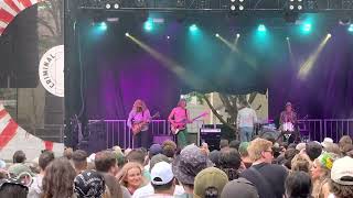 SHAKY KNEES FESTIVAL 10th ANNIVERSARY: Babe Rainbow - Johnny Says Stay Cool