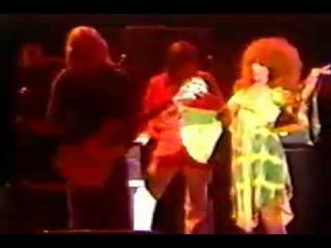 Ruby Starr - Maybe I'm Amazed (Jim Dandy introduces).mp4