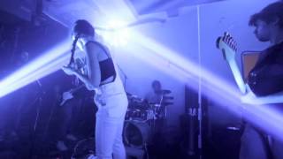 GUERILLA TOSS "Polly's Crystal" / "Billy Blood Idol" Live @ Palisades 12/20/15