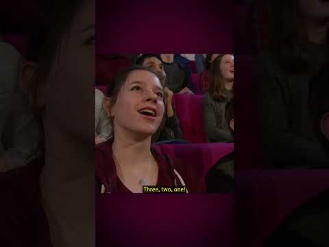 We built a massive lemon battery that actually works! #science #experiments #electricity