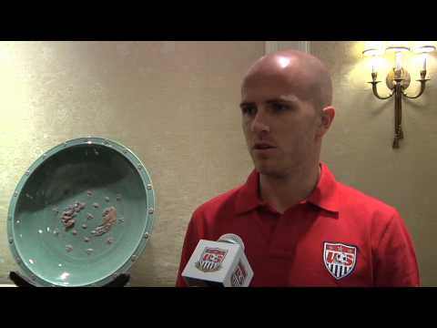 Studio 90: Michael Bradley, Jozy Altidore and U.S. MNT Arrive in Miami.