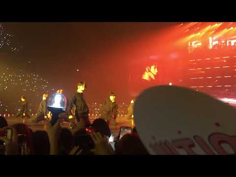 [180804] Wannaone - day by day [sungwoo fogus] #Wannaone1theworldinbkk