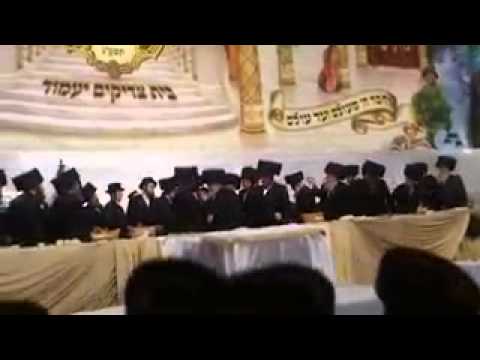 The Belzer Rebbe Dancing With His Grandson at the פארשפיל