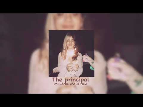 A perfect Melanie Martinez playlist because she is perfect