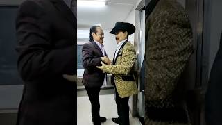 Los Tigres Del Norte y Lorenzo De Monteclaro Coinciden en el trabajo. #SiempreContigoTour #idolos #1